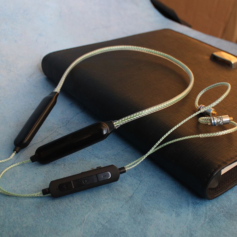 Mint green QCC5181 dual-battery Bluetooth IEM cable