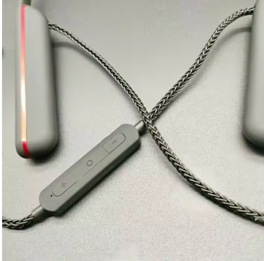Inline microphone and control buttons